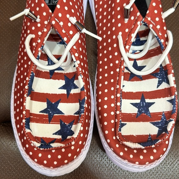 Loafer Shoes - Picture 3 of 3